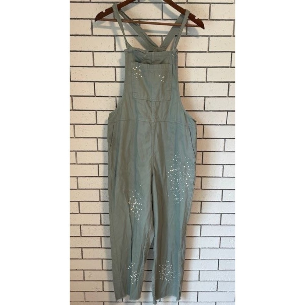 Aerie Sage Green Paint Splatter Bib Overalls Raw Hem Size Medium